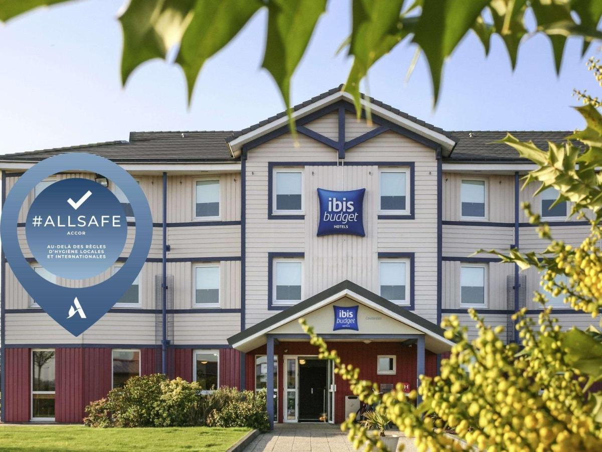 Ibis Budget Coutances Bagian luar foto