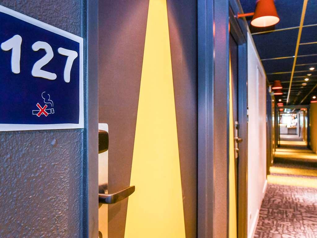 Ibis Budget Coutances Bagian luar foto