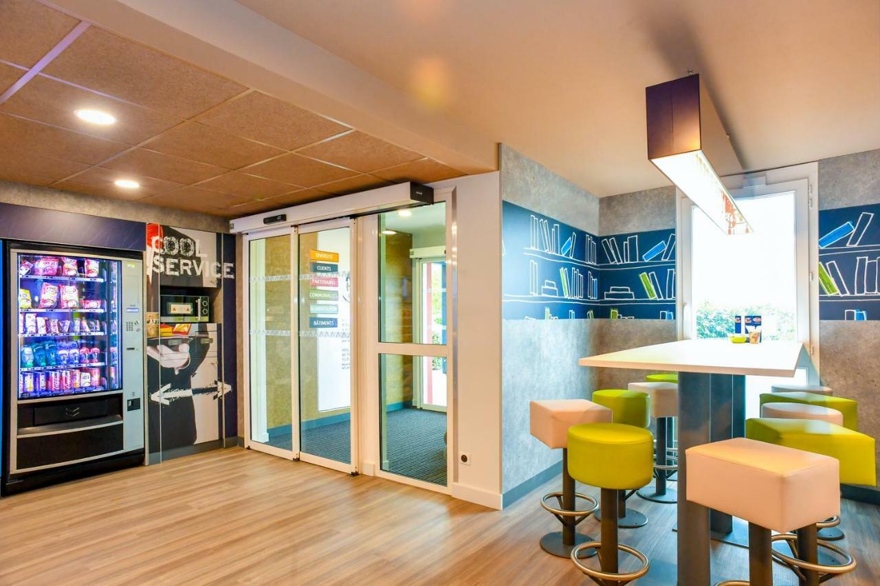 Ibis Budget Coutances Bagian luar foto